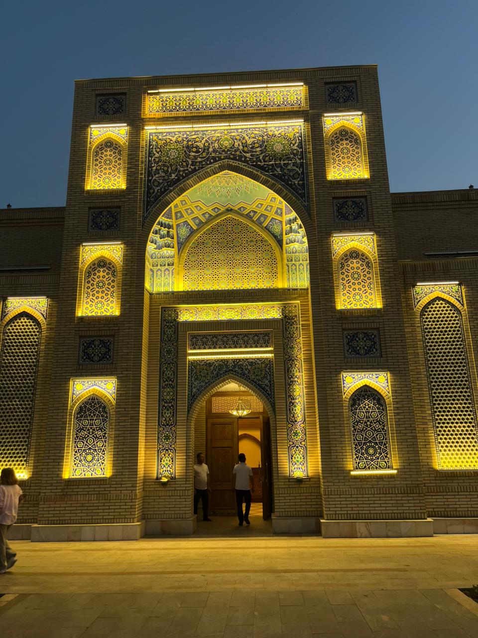 Decorative illuminated entrance portal